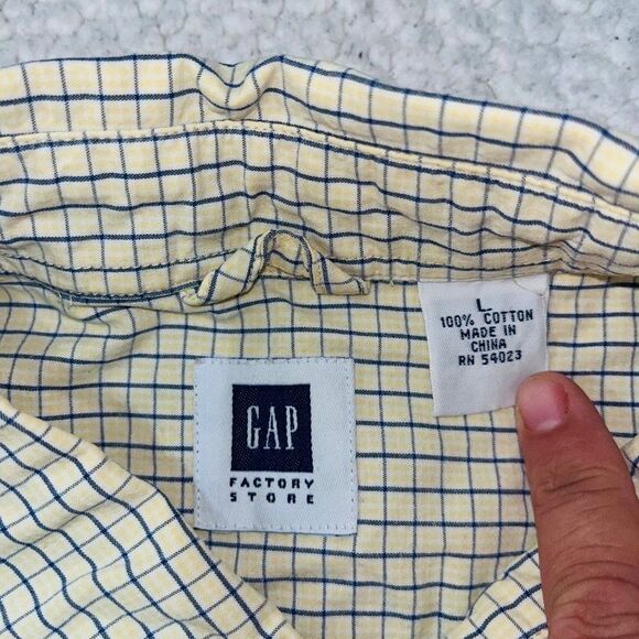 Gap Factory Store Short Sleeve Button Down Shirt Yellow Men L Outdoor Golf Work - Picture 5 of 5